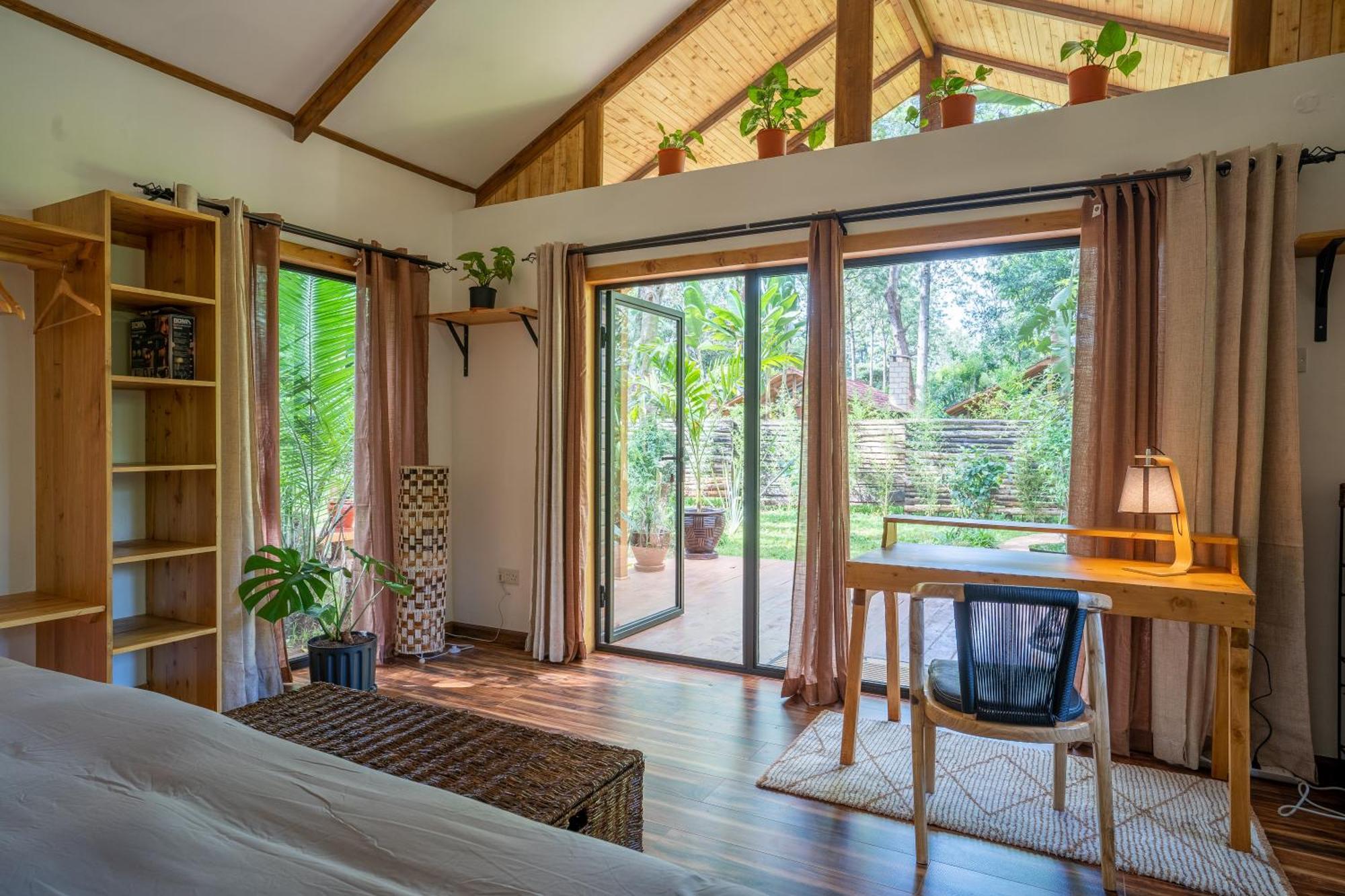 Апартаменты The Jungle Oasis With Heated Pool Найроби Экстерьер фото
